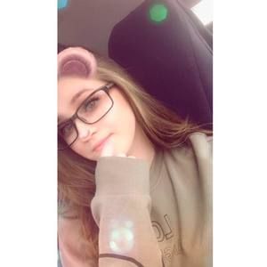 Meet your Posher, Cierra